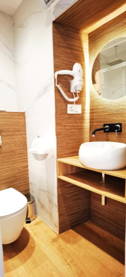 Manzano Palace. Habitaciones Y Suites 30 M2 En La Plaza Mayor Almagro Exterior photo