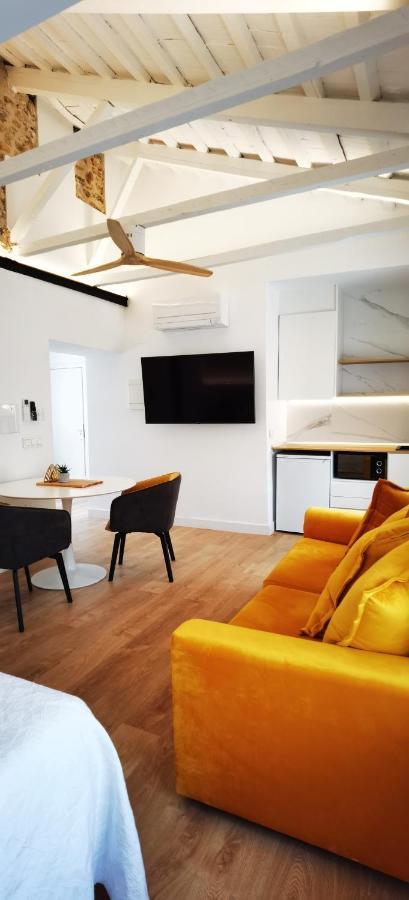 Manzano Palace. Habitaciones Y Suites 30 M2 En La Plaza Mayor Almagro Exterior photo