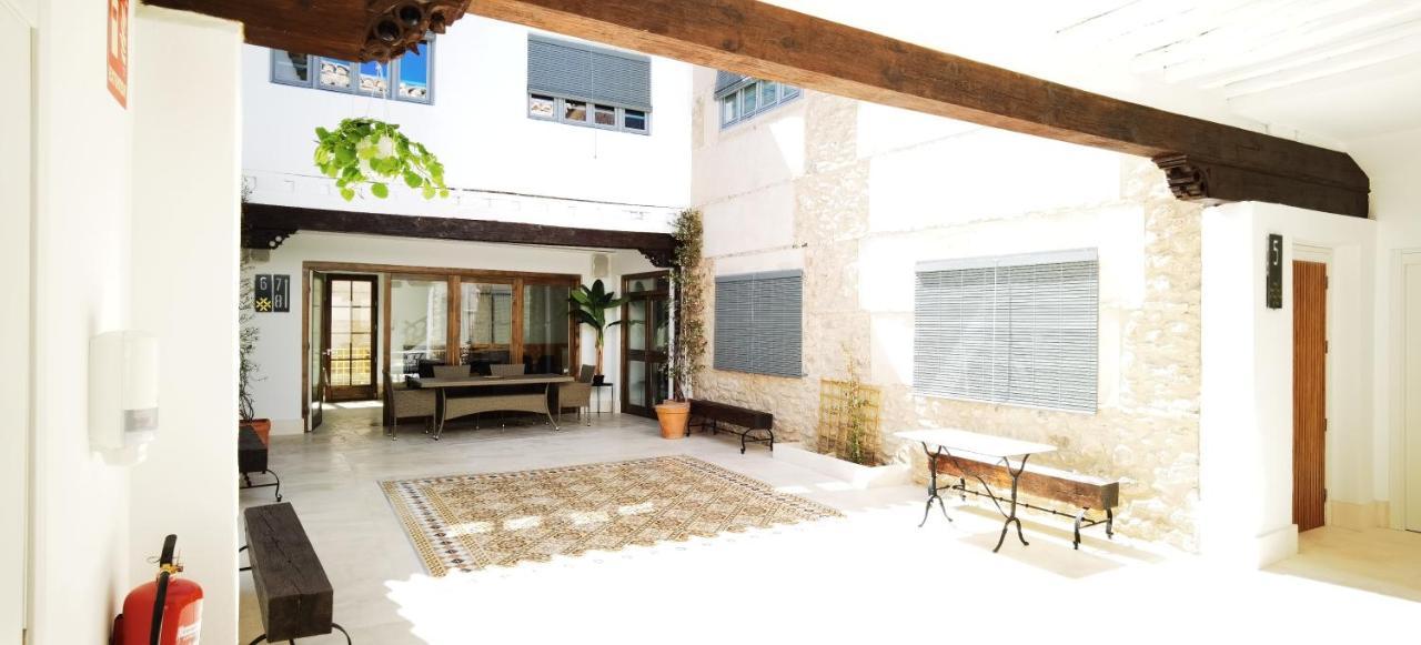 Manzano Palace. Habitaciones Y Suites 30 M2 En La Plaza Mayor Almagro Exterior photo